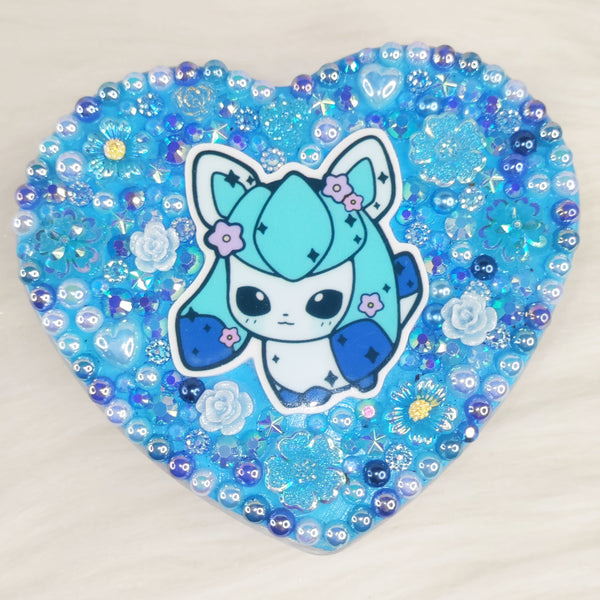 Light Blue Poke Heart Container